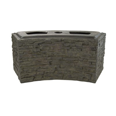 SMALL CURVED STACKED SLATE WALL